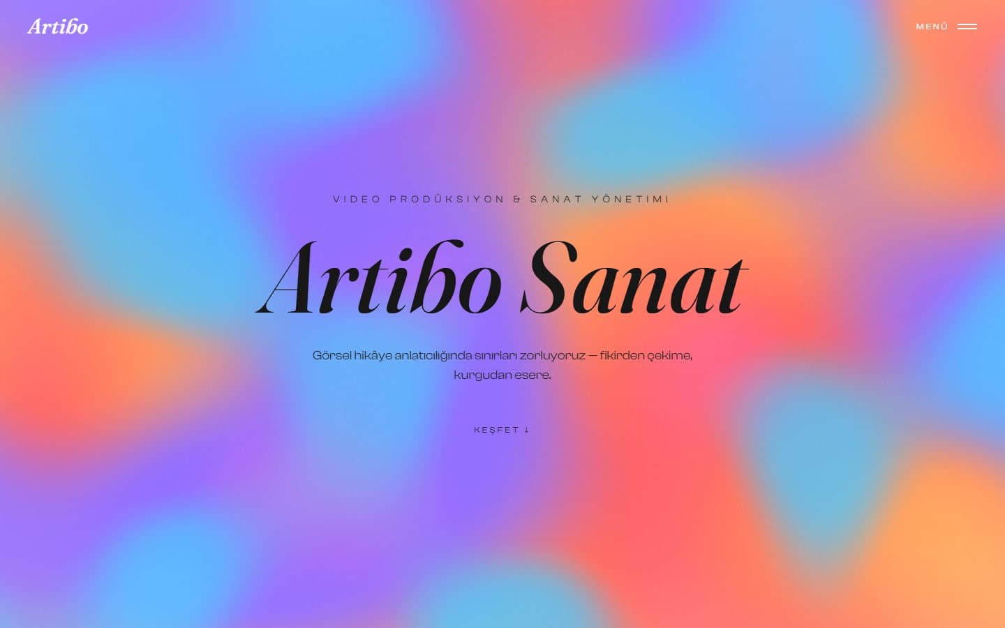 Artibo Sanat — iridescent gradient + Fraunces tipografi